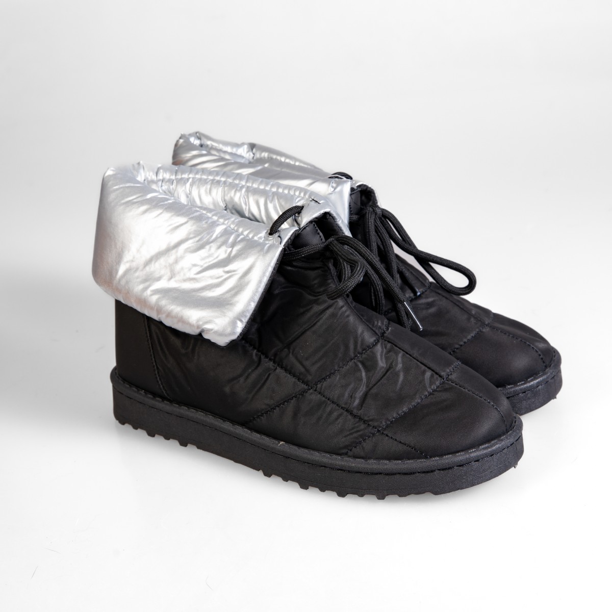3025-1 Black/Silver Дамски ботуши тип апрески