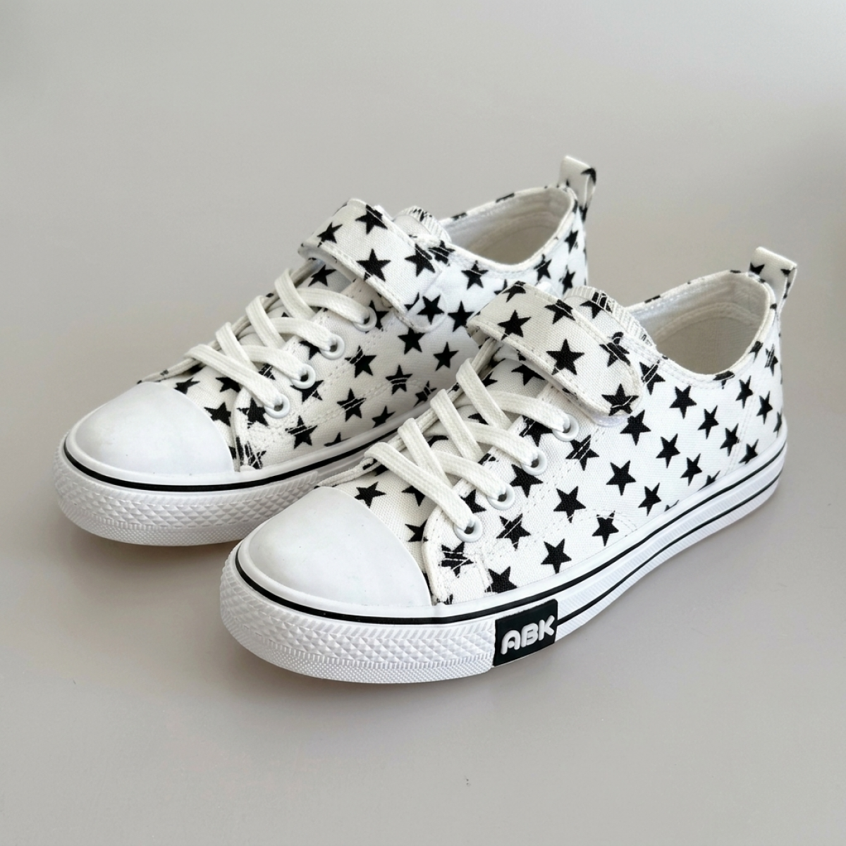 LD9913-2 White Детски гуменки