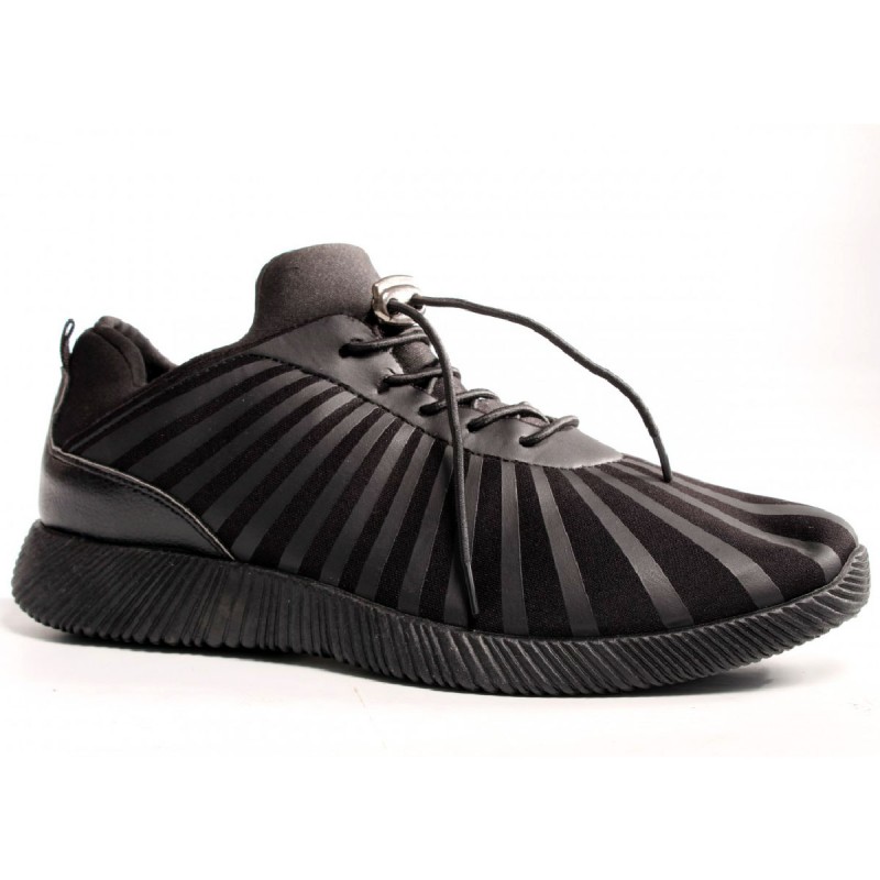 0766-1 All Black Юношески маратонки