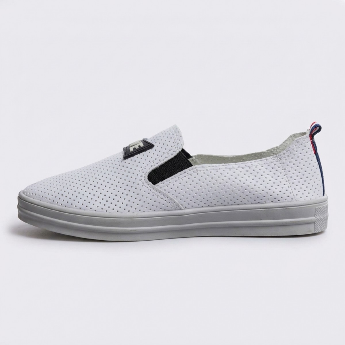 115 White/Black Дамски гуменки 115 White/Black Дамски гуменки
