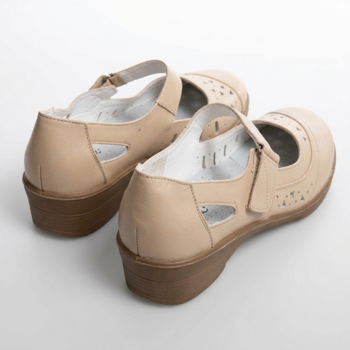 3158 Beige Дамски обувки